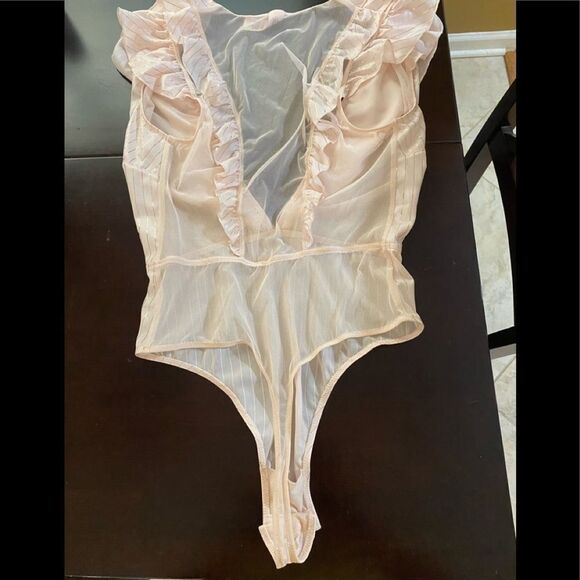 Victoria's Secret Pink Gold Metallic Stripe Bodysuit Small - Picture 5 of 14